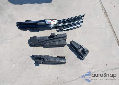 2018 Cadillac Xts Luxury from USA, damaged, VIN 2G61M5S31J9142087